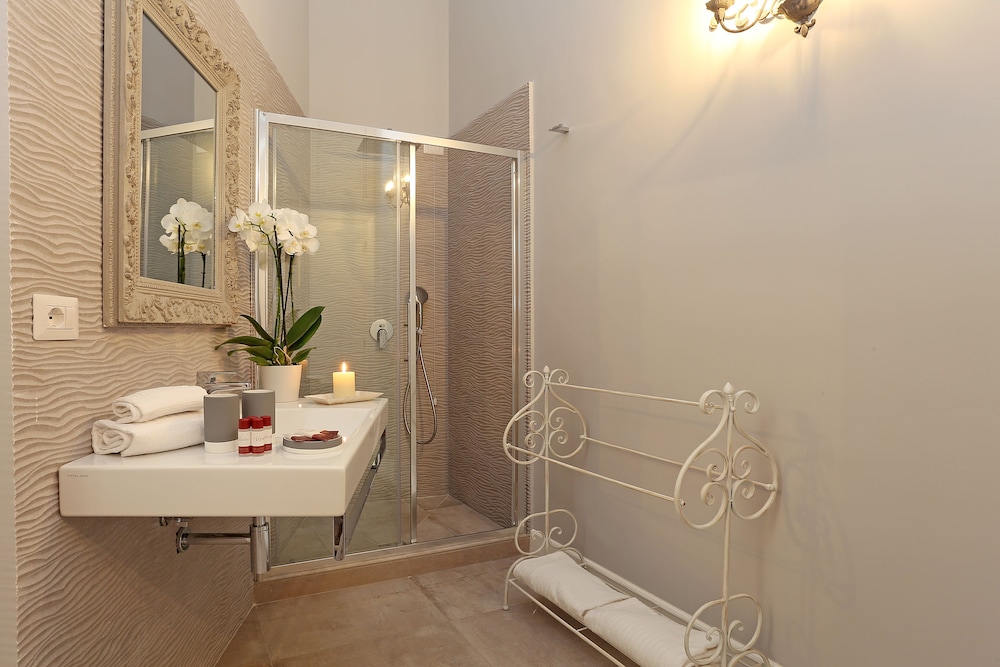 Spagna Art & Suites 17/58