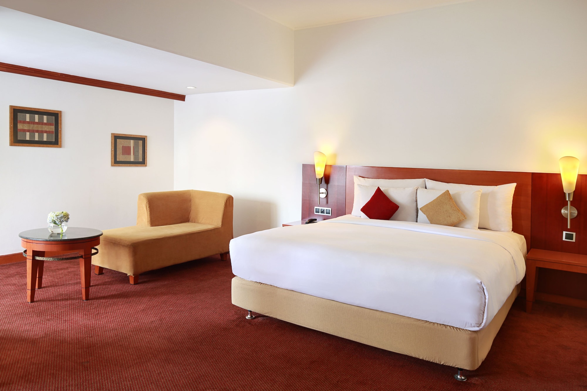Deluxe, Executive, King Bed