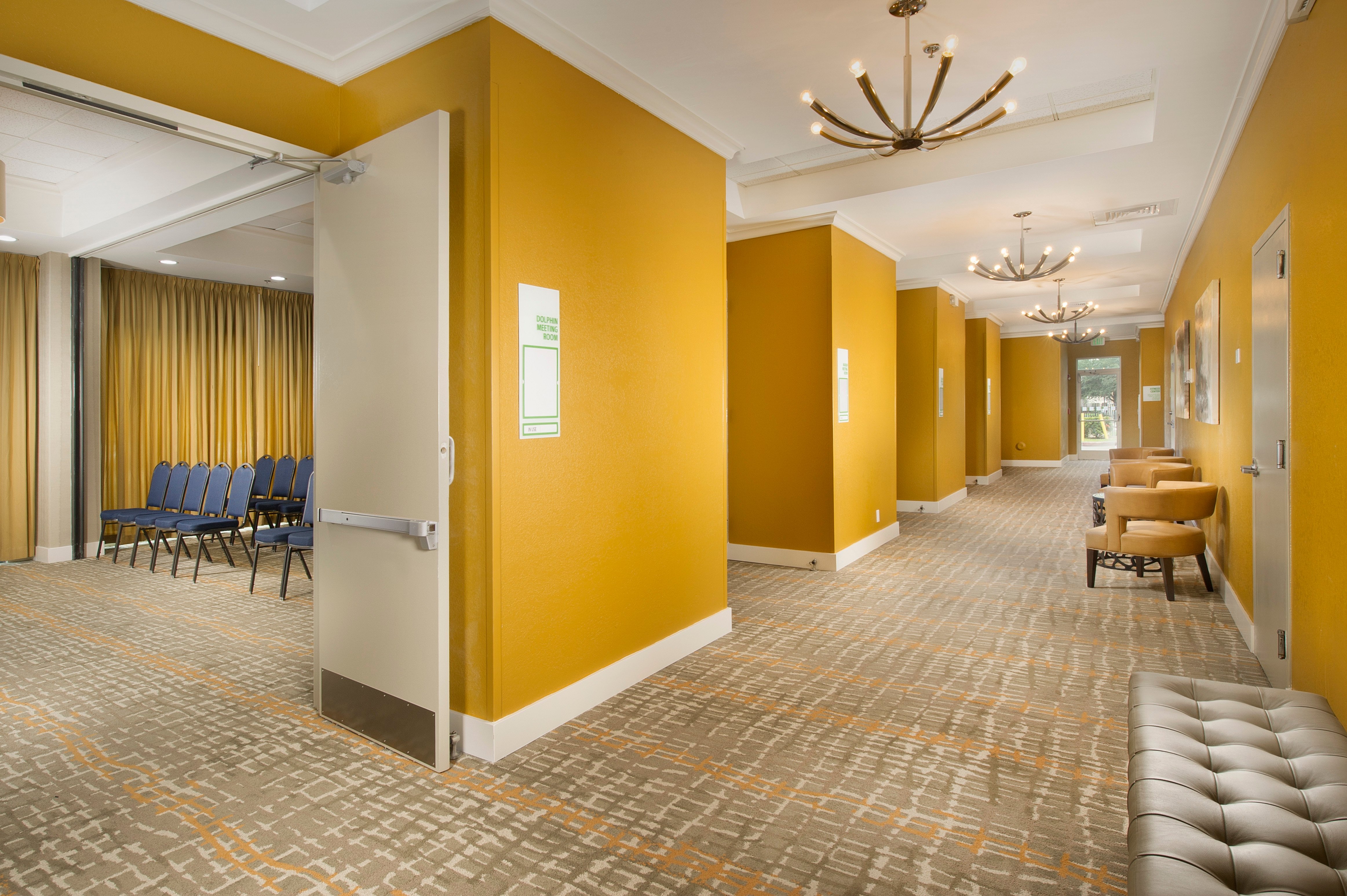 Holiday Inn Miami-Doral Area 10/25