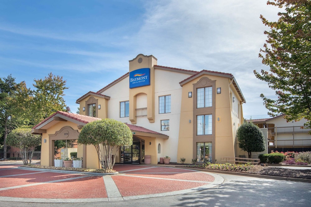 Budget Inn and Suite Atlanta Marietta Stadium photo3