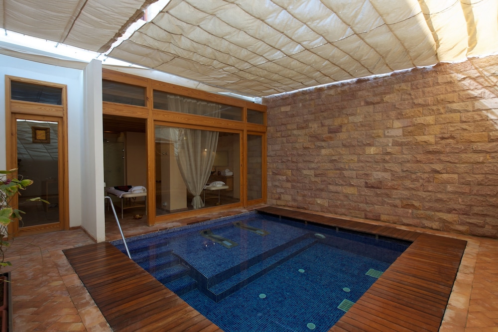Fort Arabesque Beach Resort 22/50