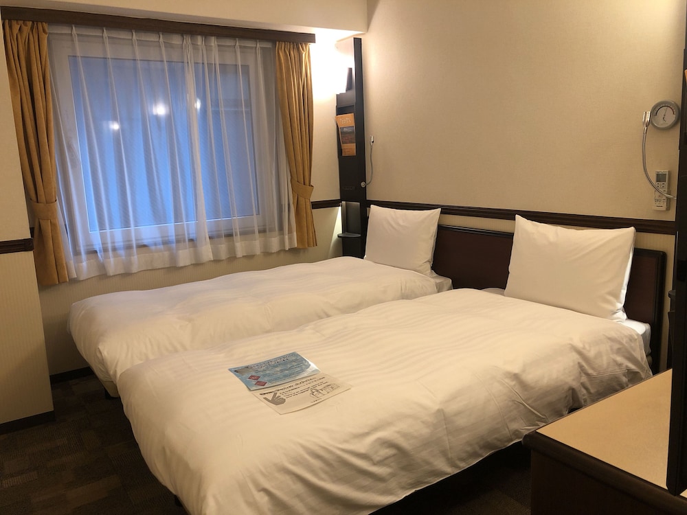 Toyoko Inn Tokyo Ueno Tawaramachi-eki 11/61