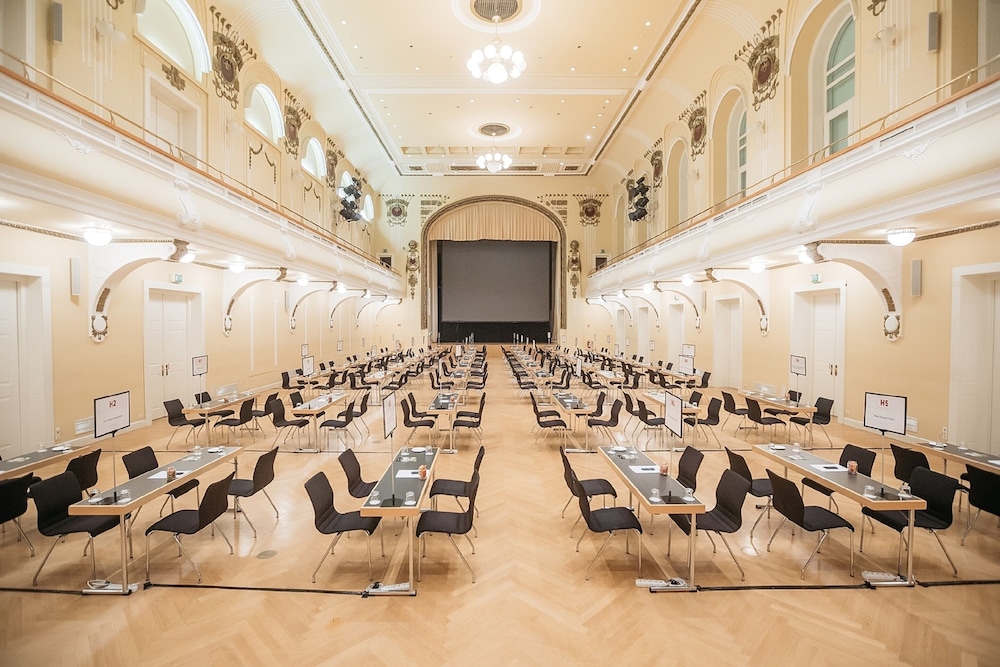 Grand Hotel Union Eurostars (ex Grand Hotel Union) 70/81
