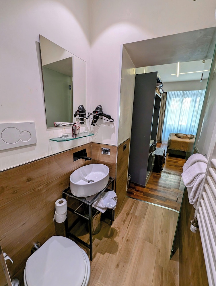 Relais Forus Inn 69/77