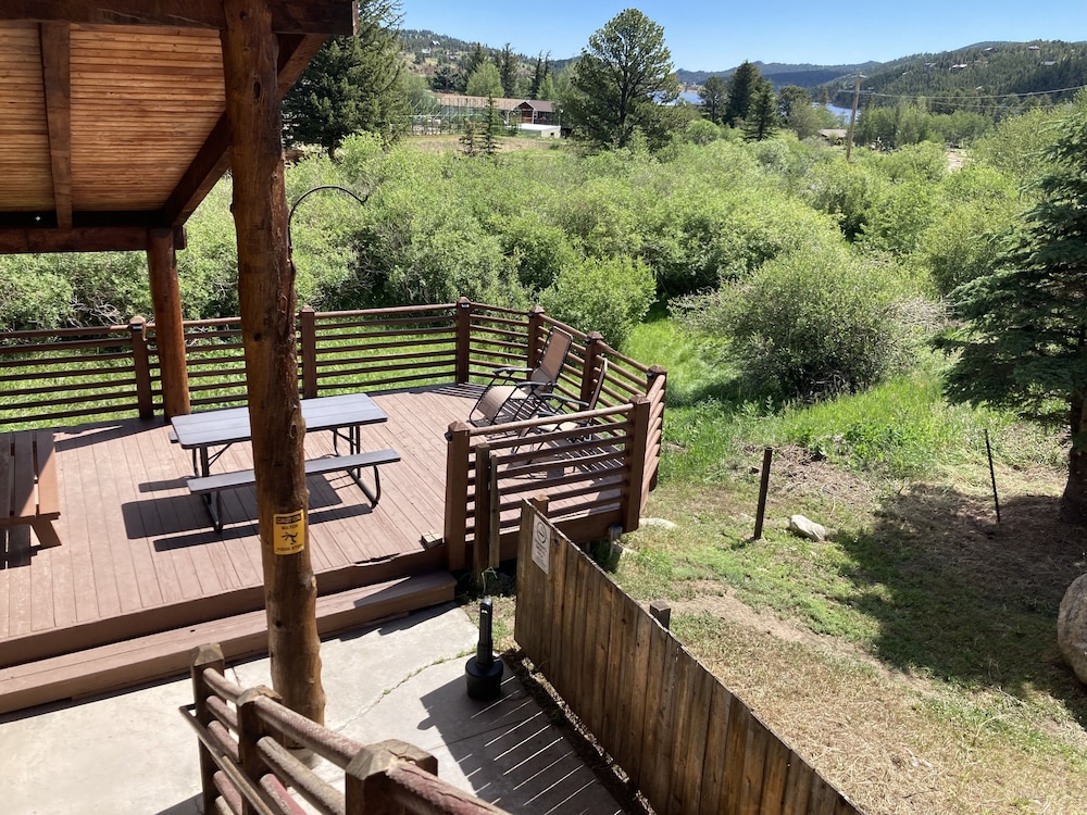 The Boulder Creek Lodge 59/64