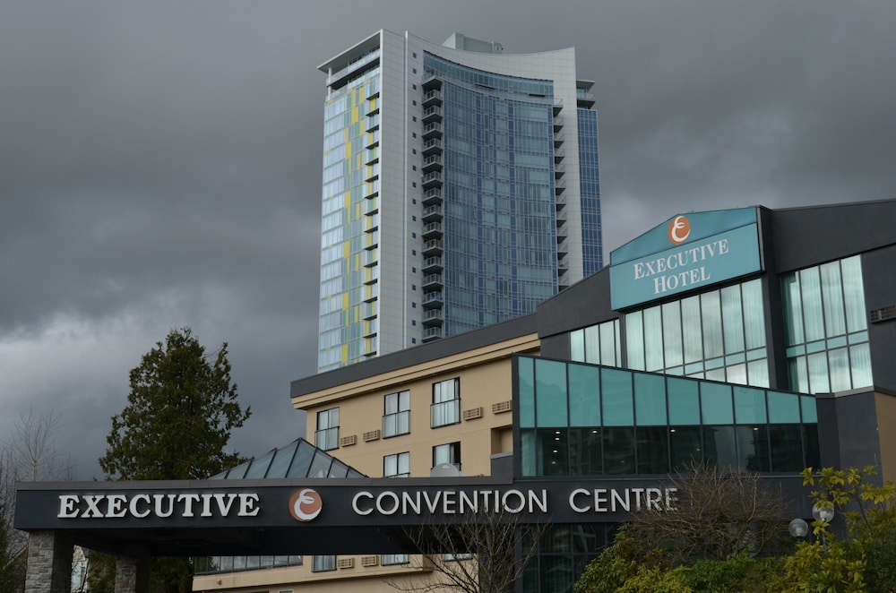 Executive Suites Hotel and Conference Centre Metro Vancouver in BURNABY - BC