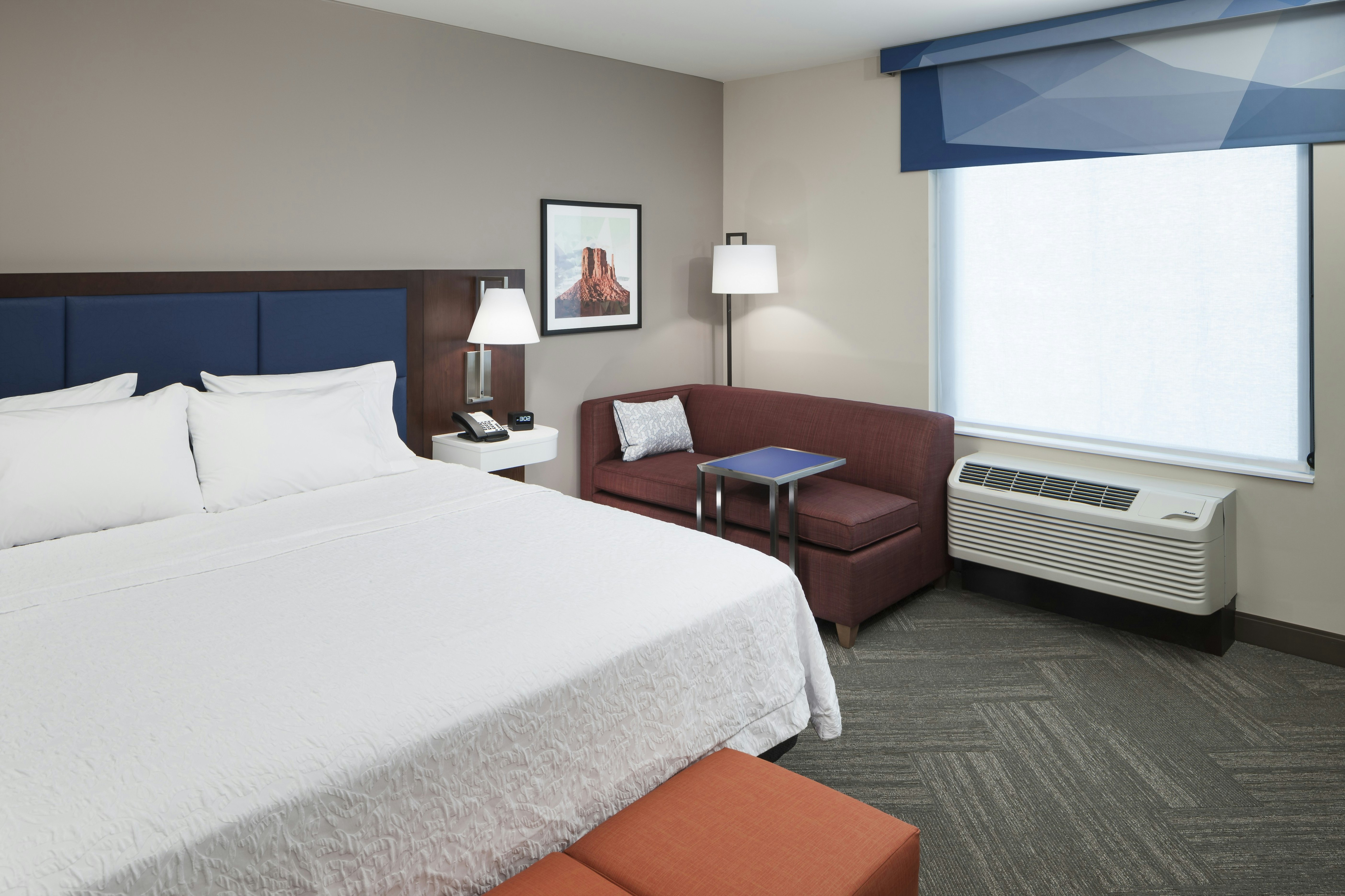 ROOM, KING BED