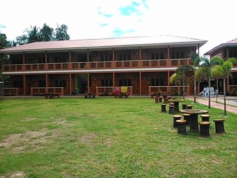 Purnama Beach Resort 19/67