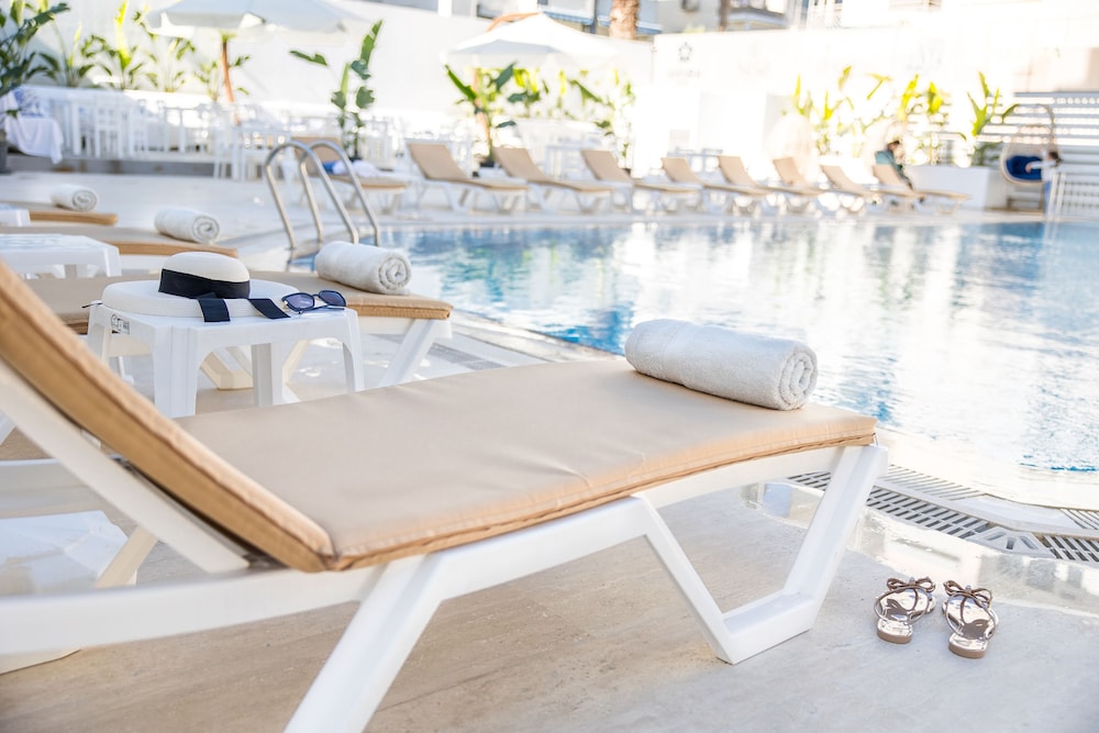 Niss Lara Hotel 42/66