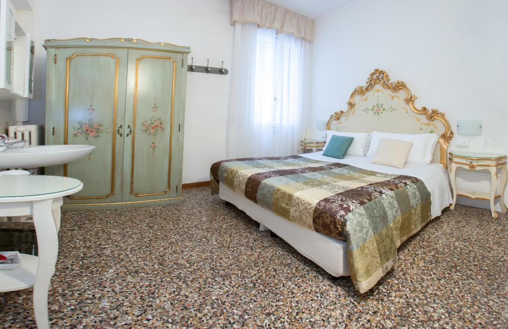 Locanda Casa Petrarca 30/50
