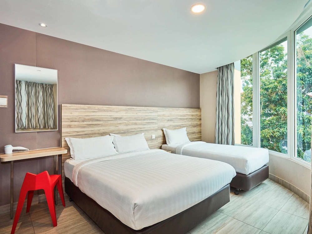 ibis budget Singapore Crystal 18/62