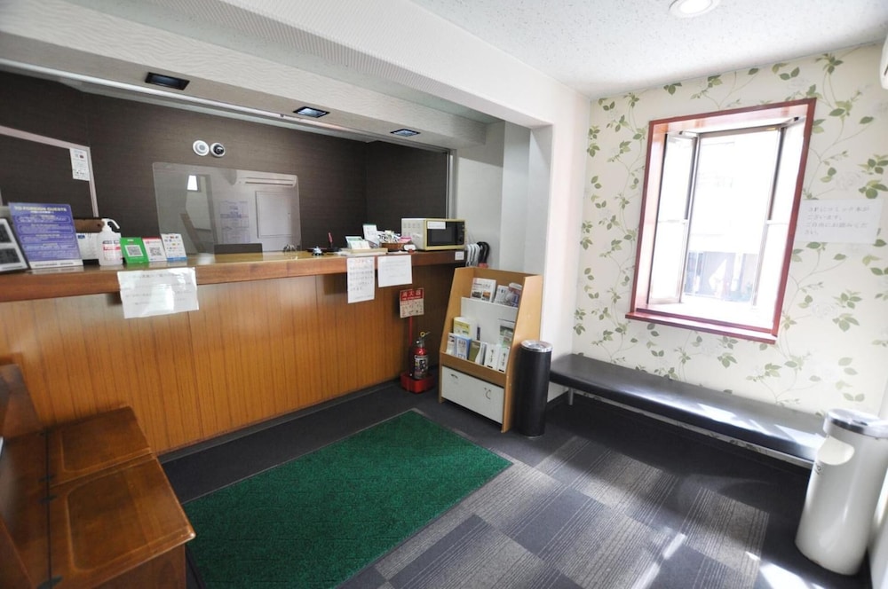 Futsukaichi Green Hotel 8/37