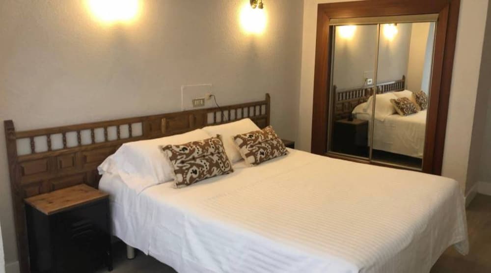 Marques de Santillana Hotel 16/60