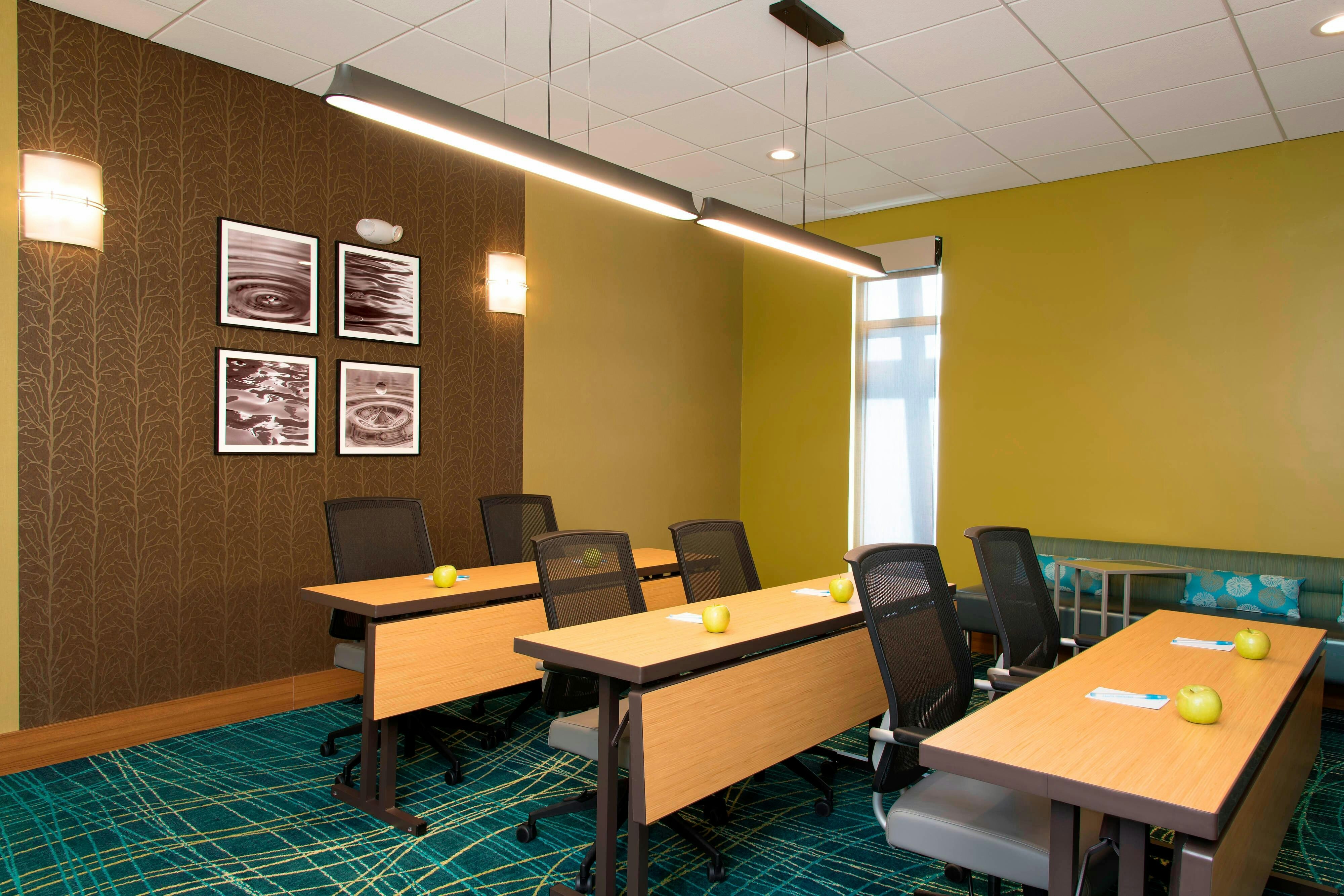 Springhill Suites Houston Sugar Land 15/17