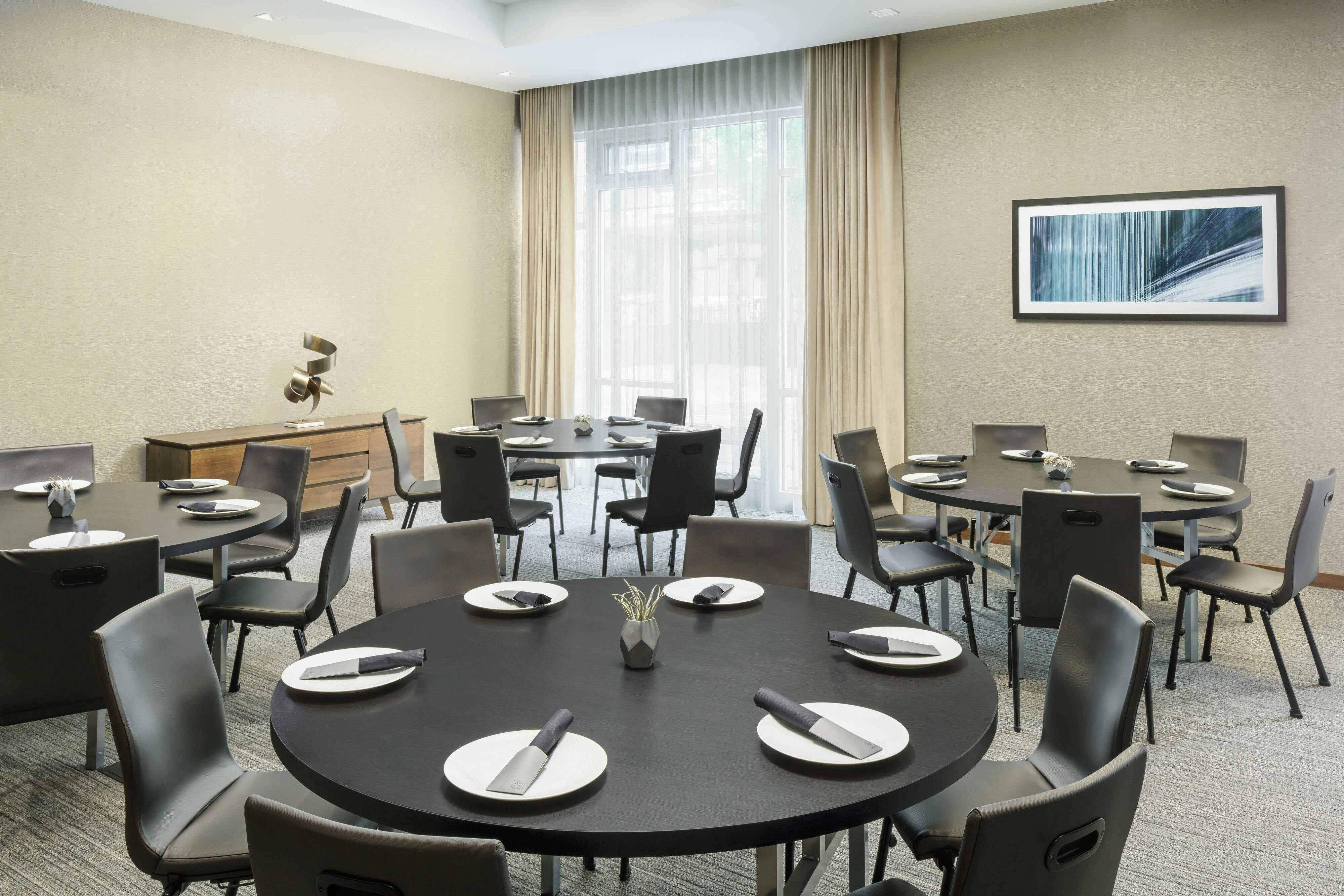 AC Hotel by Marriott Chapel Hill Downtown 21/24