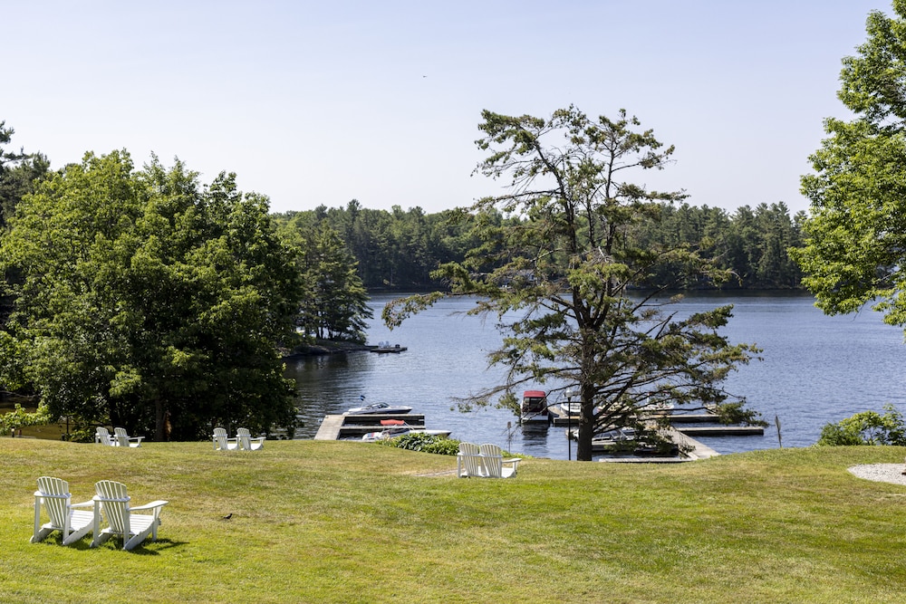 Windermere House 64/69