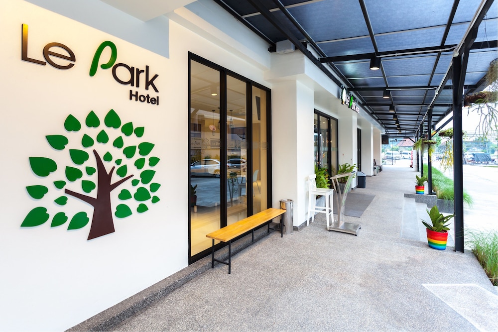 Le Park Hotel 8/43