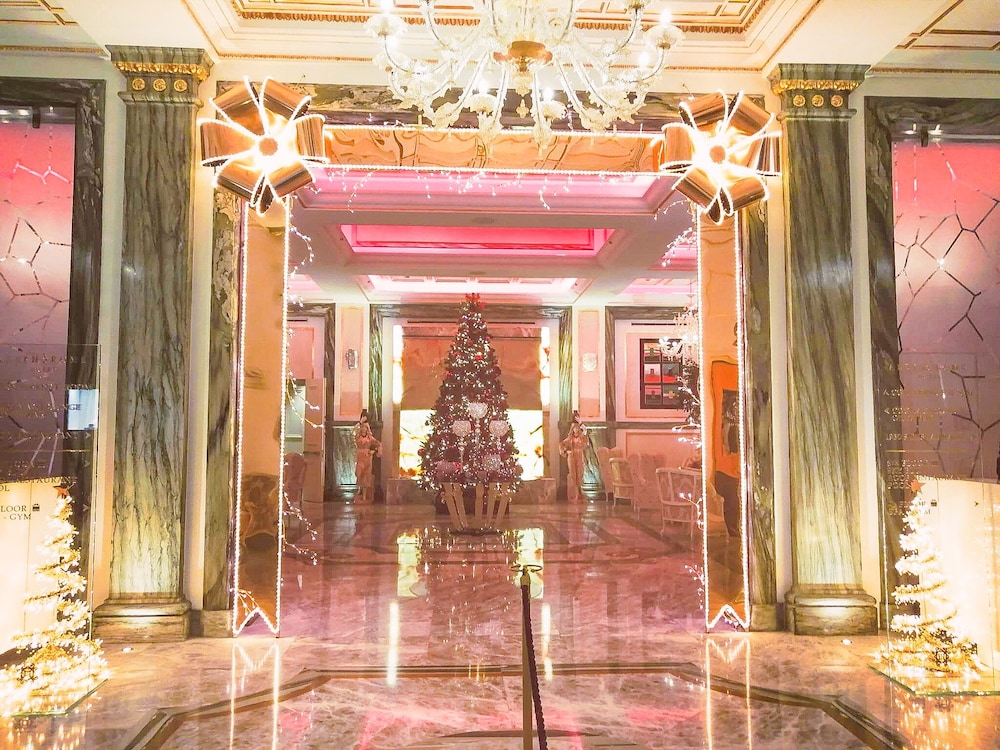 Aleph Rome Hotel Curio Collection by Hilton 5/63
