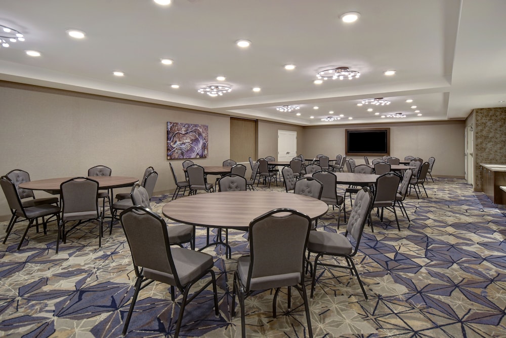 Fairfield Inn & Suites by Marriott Las Vegas Airport South 49/53