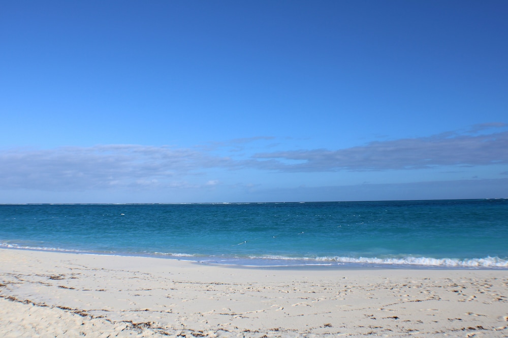 Grace Bay Suites 38/50