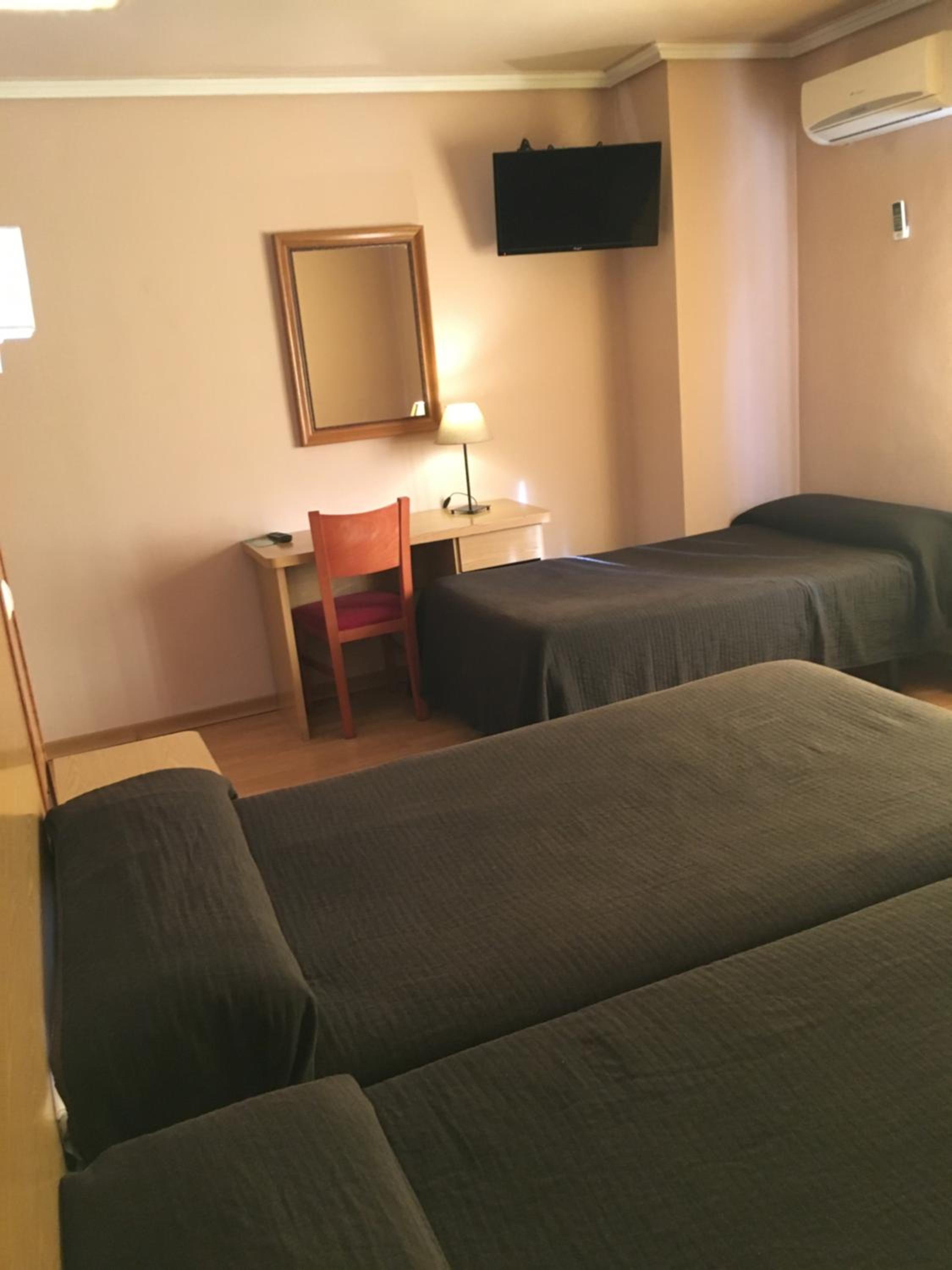 Hotel Avenida Leganes 9/14