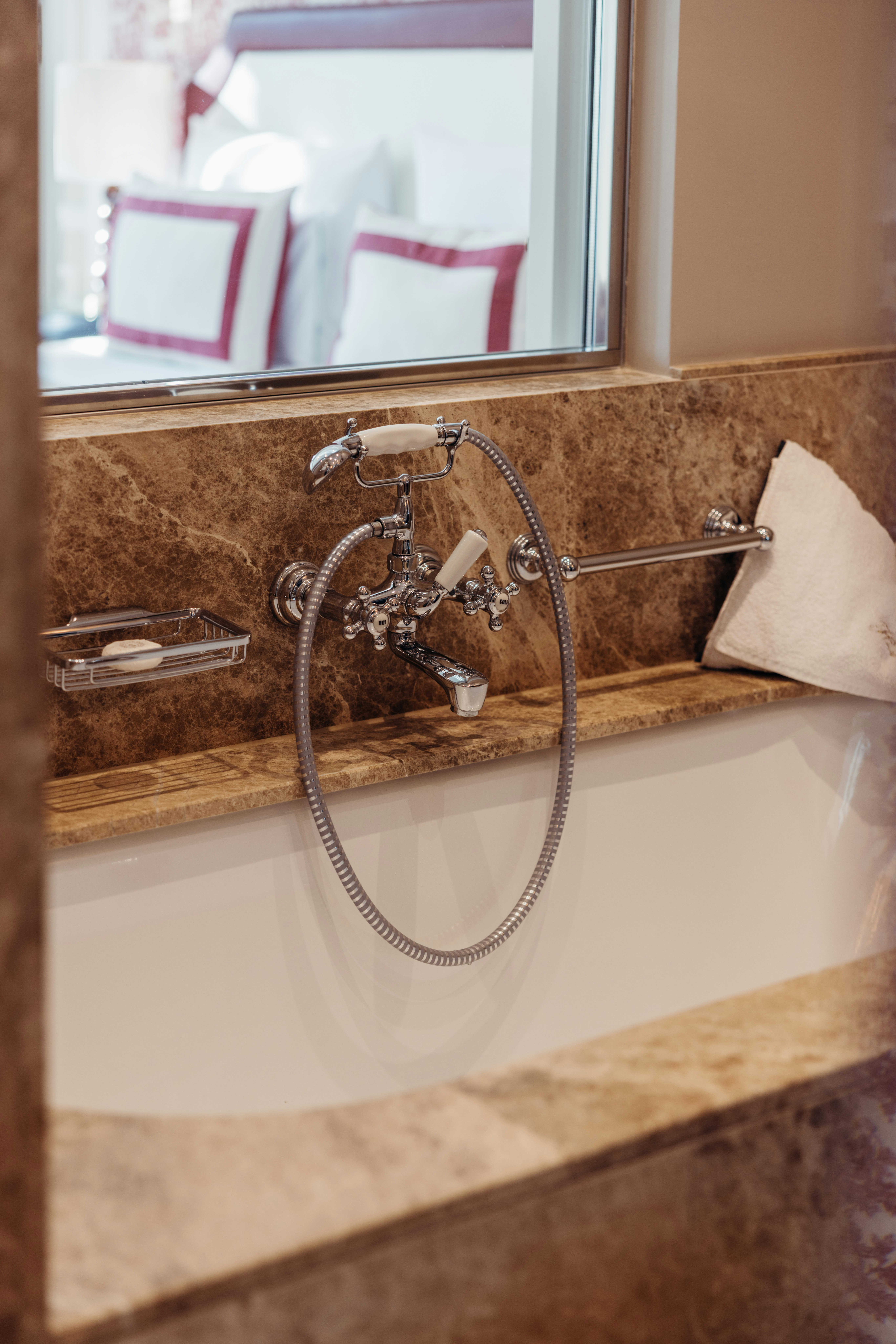 جناح عائلي بإطلالة، Hotel Sacher Salzburg 9/9