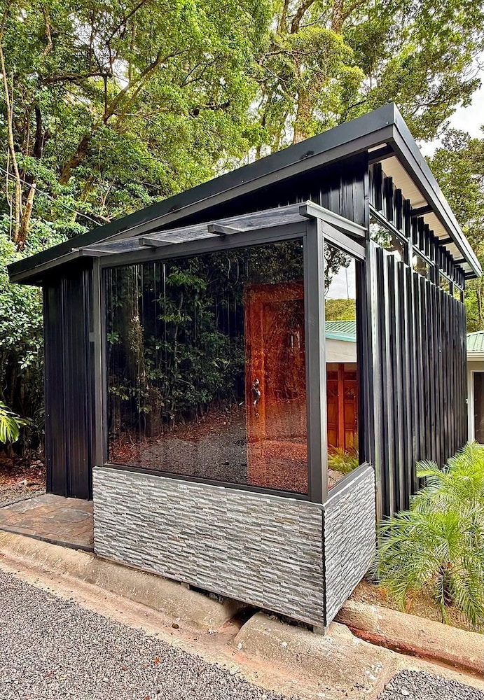 Cabañas Hoja Verde 1/23
