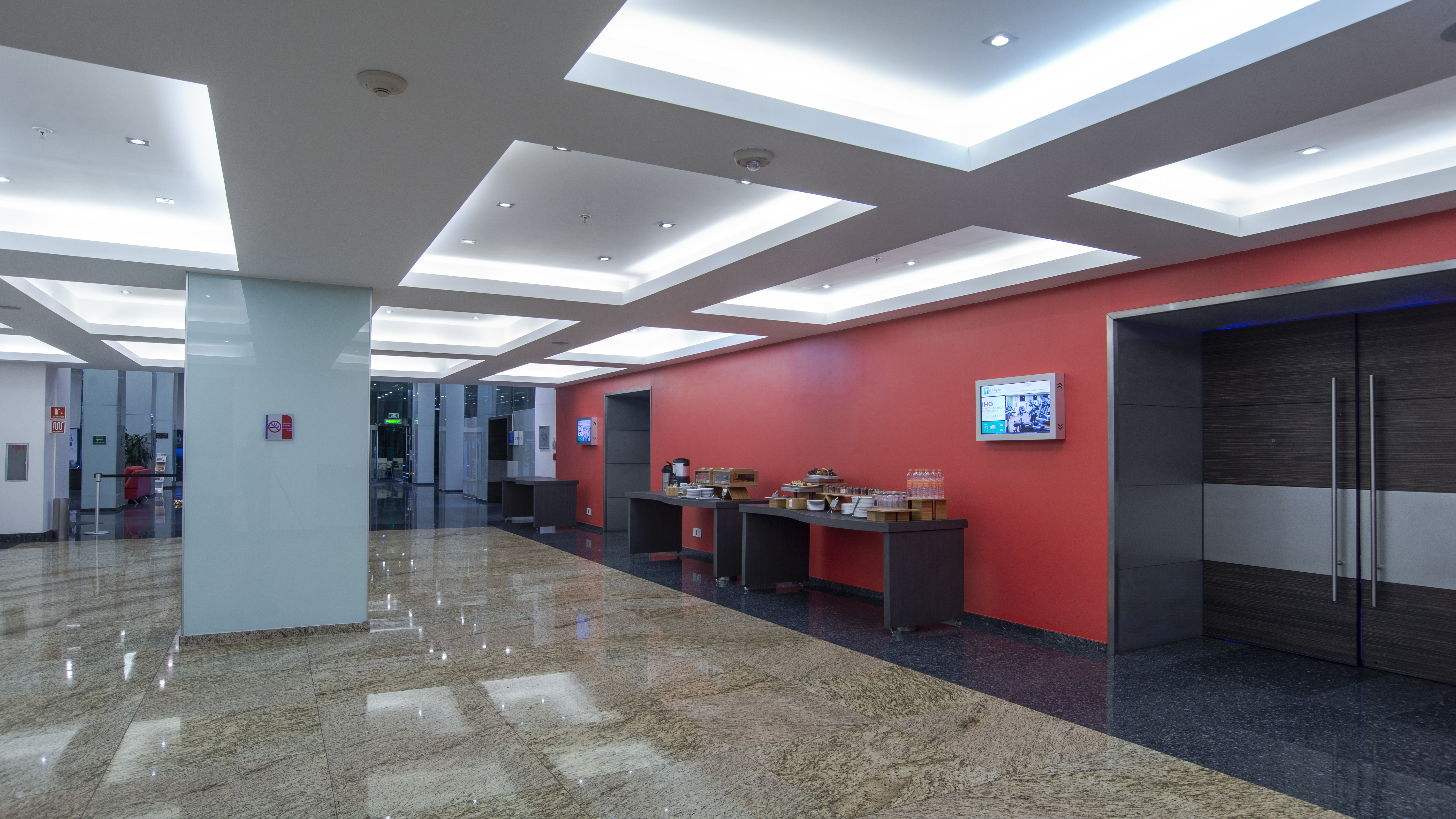 Holiday Inn Mexico City-Plaza Universidad 8/50