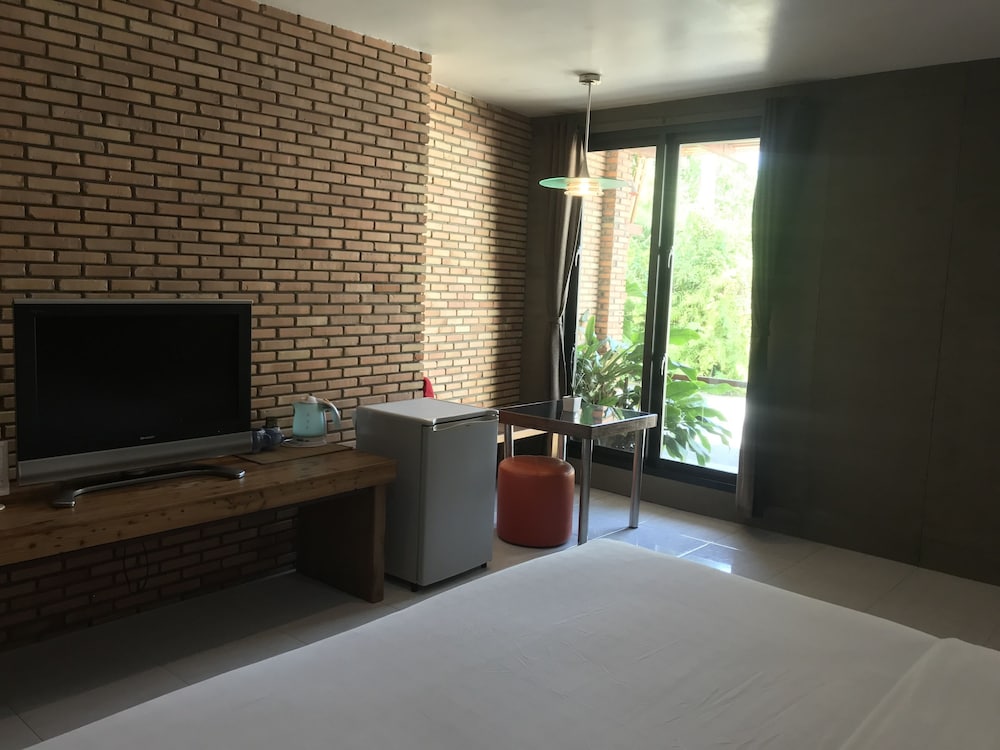 Cafe@Luv22 Guest House 51/67