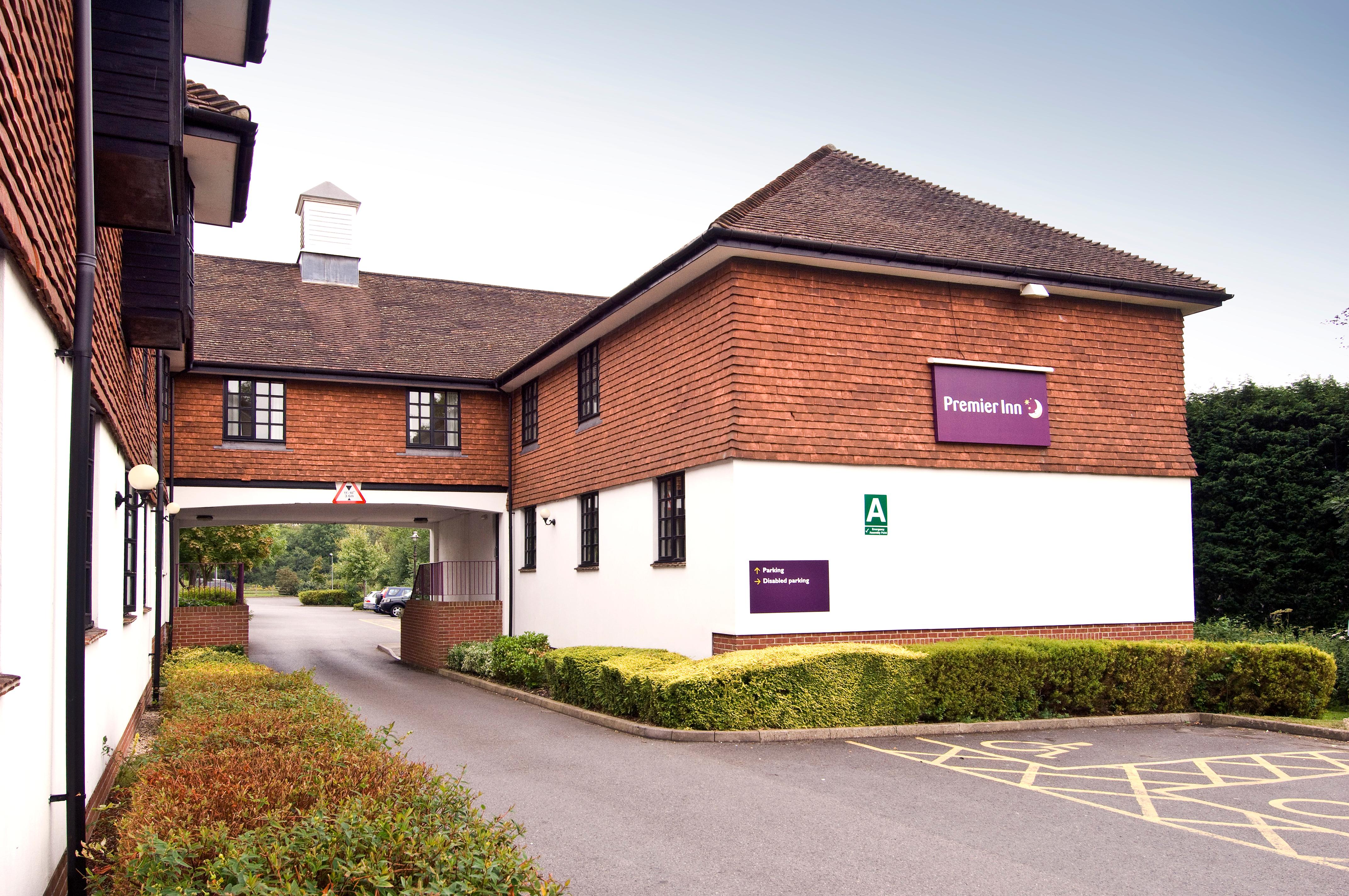 Premier Inn Redhill Reigate 5/25