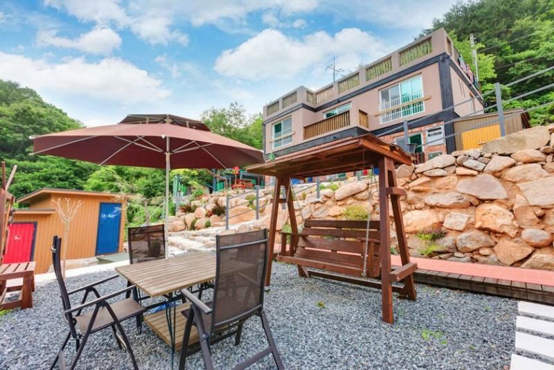 Gyeongju Rosso House Pension 13/25