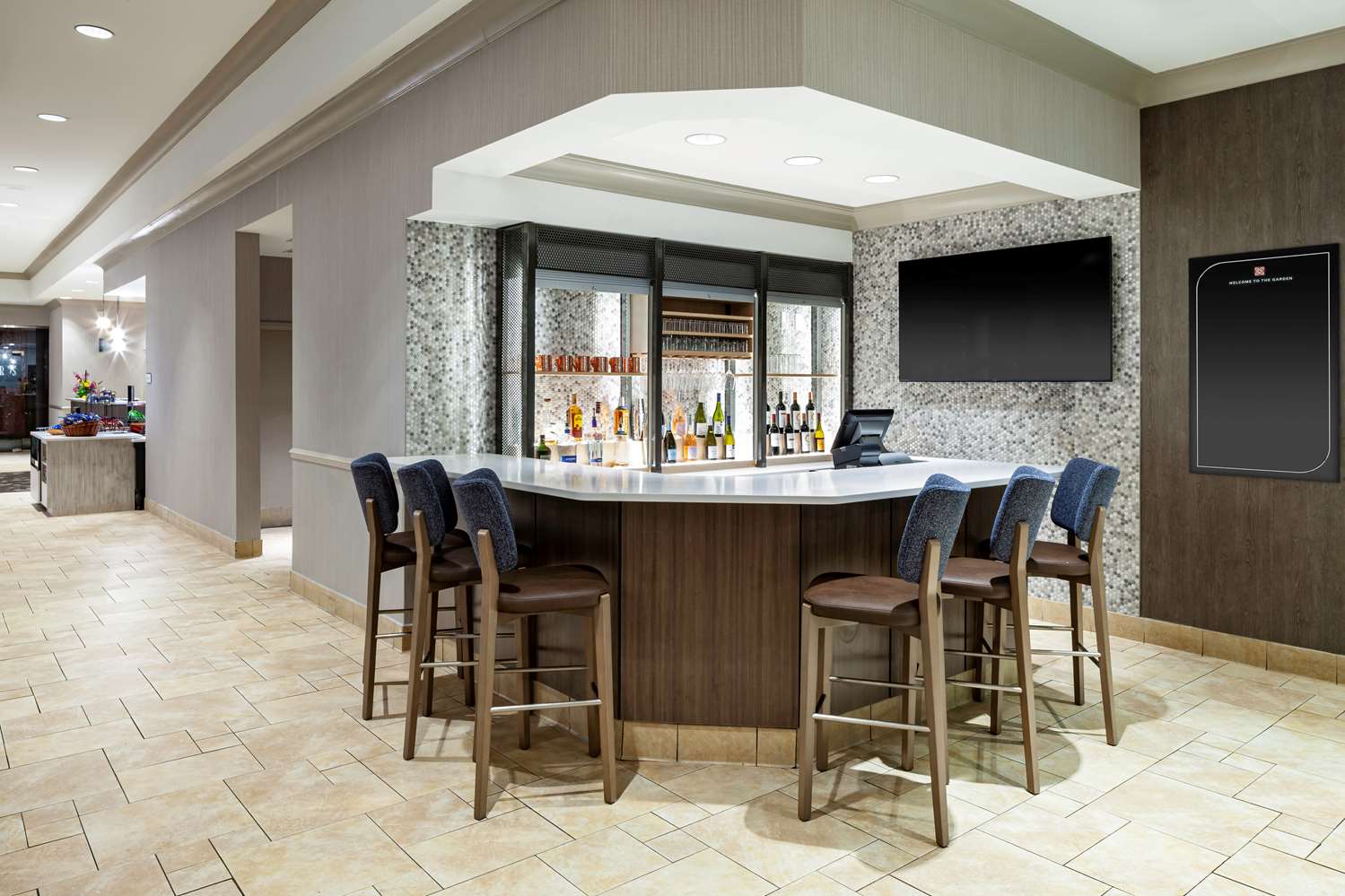 restaurant cafeteria
