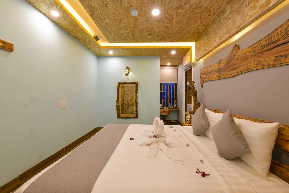 A Tran Boutique Hotel 50/67