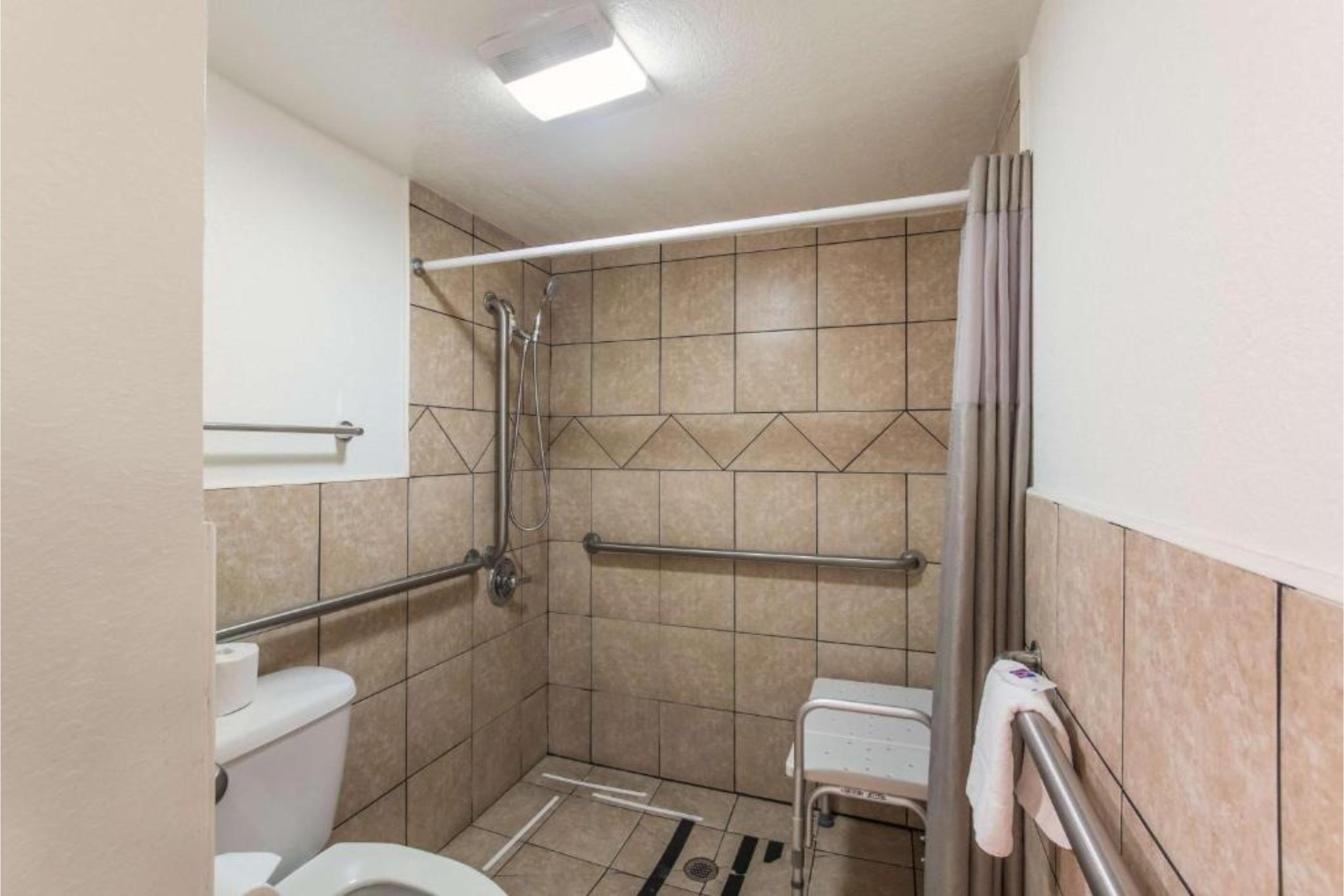 Motel6 Hemet, CA 15/16