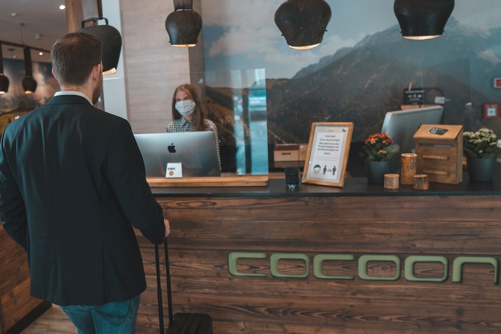 COCOON HAUPTBAHNHOF 5/73