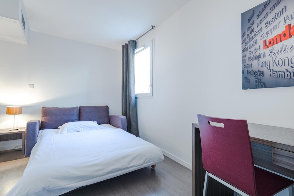 HEVEA APPART HOTEL 16/50