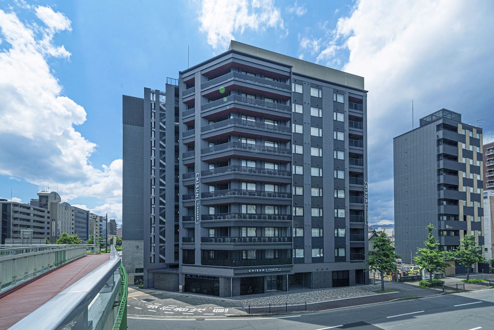 チサンスタンダード京都堀川五条 写真1