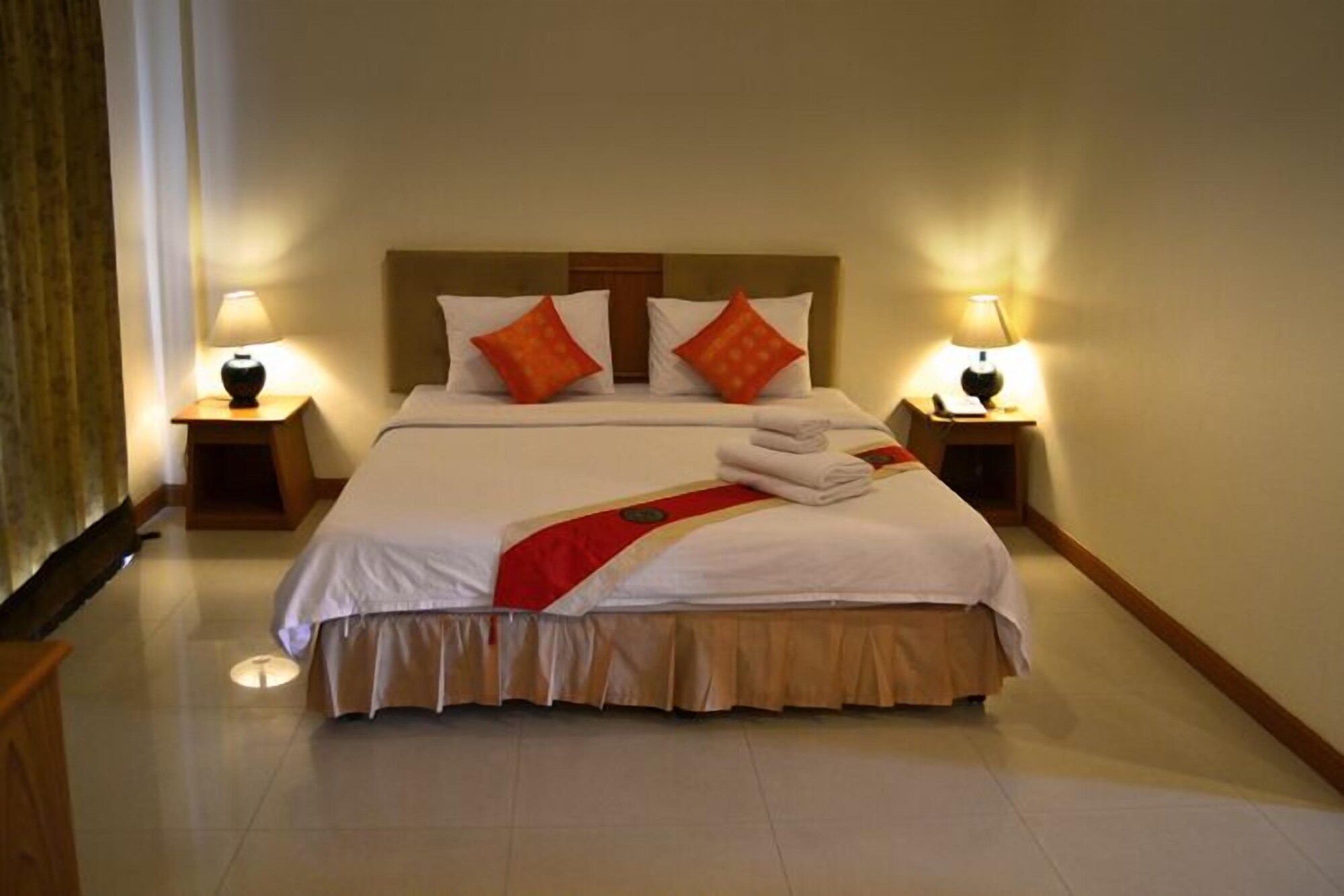 SUPERIOR, DOUBLE BED