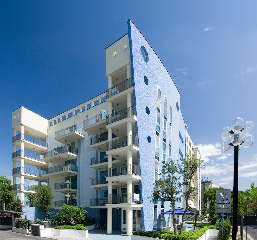 MERCURE RIMINI LUNGOMARE 4/71