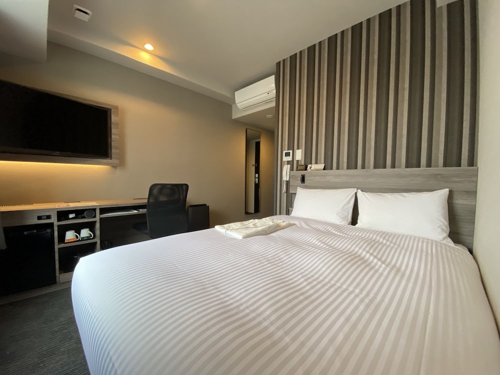 BASIC, DOUBLE BED