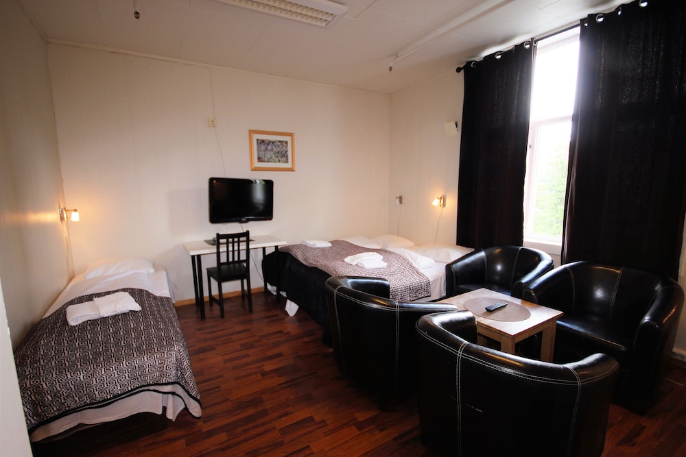 Ami Hotel 40/50