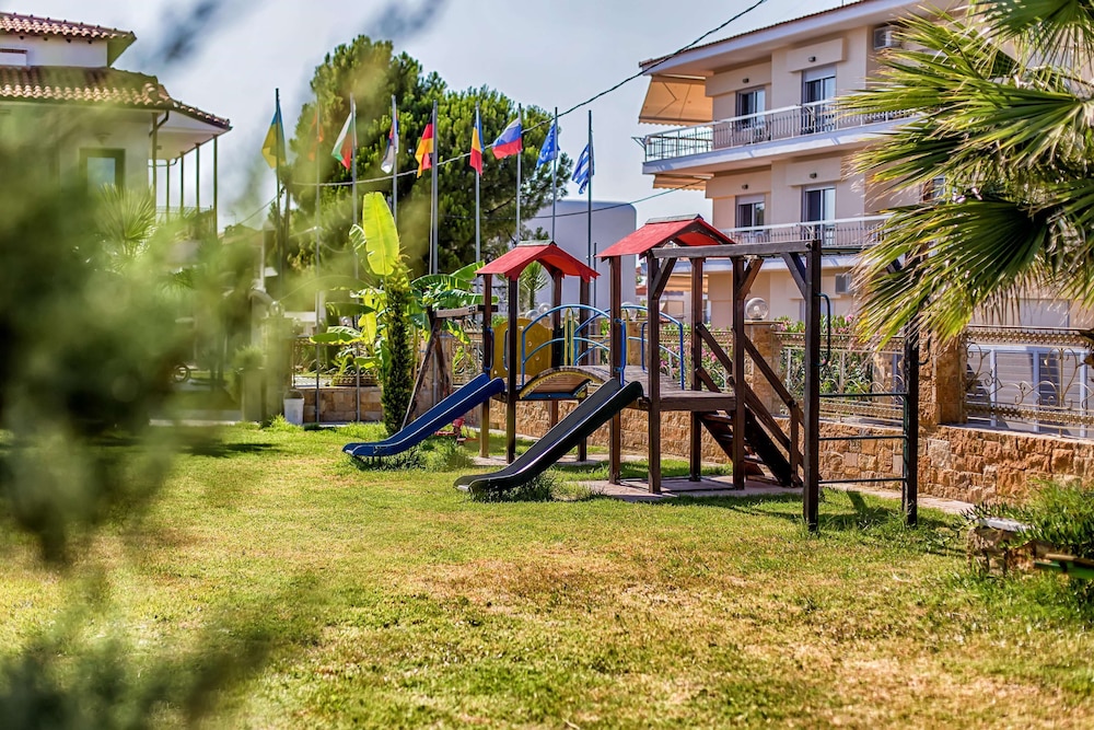 Greek Pride Hotel 36/50