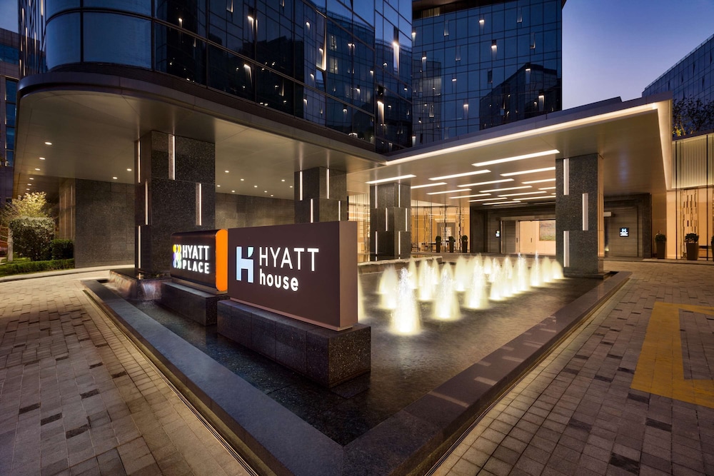 HYATT PLACE SHANGHAI HONGQIAO CBD 3/50