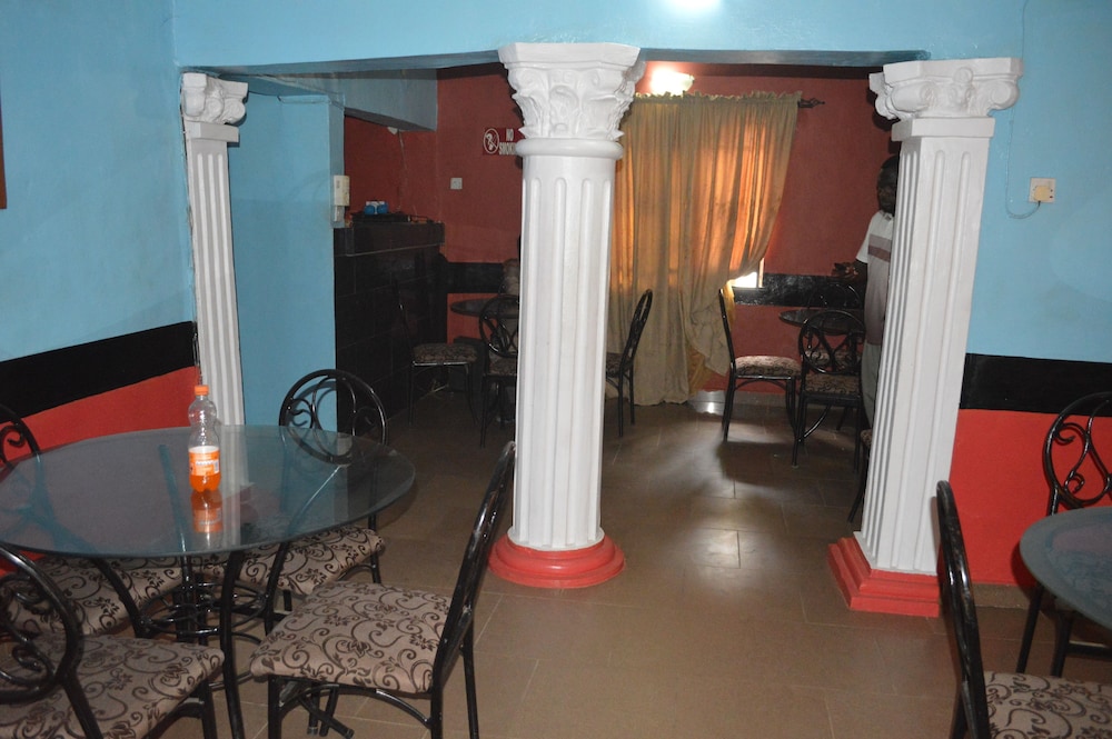 HardRock Hotel and Suites 36/48