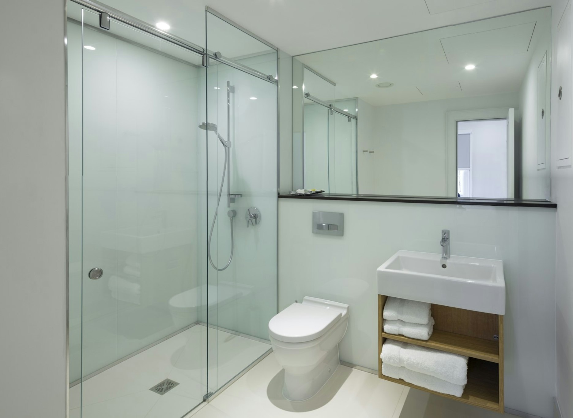 Z Hotel at Gloucester Place 10/11