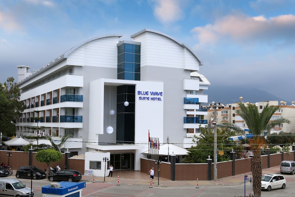 Blue Wave Suite Hotel - All Inclusive 5/49