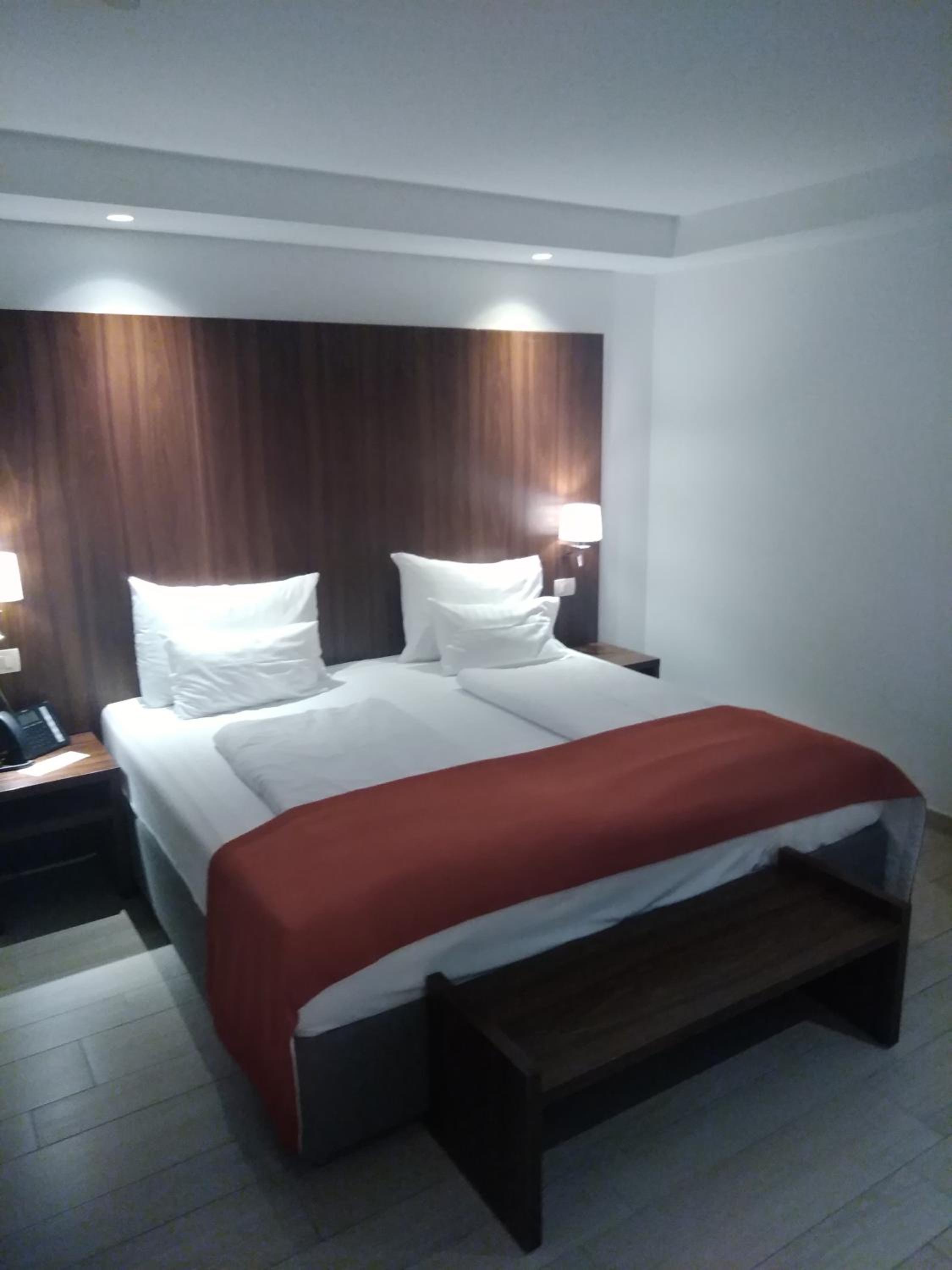 Room, Double Bed