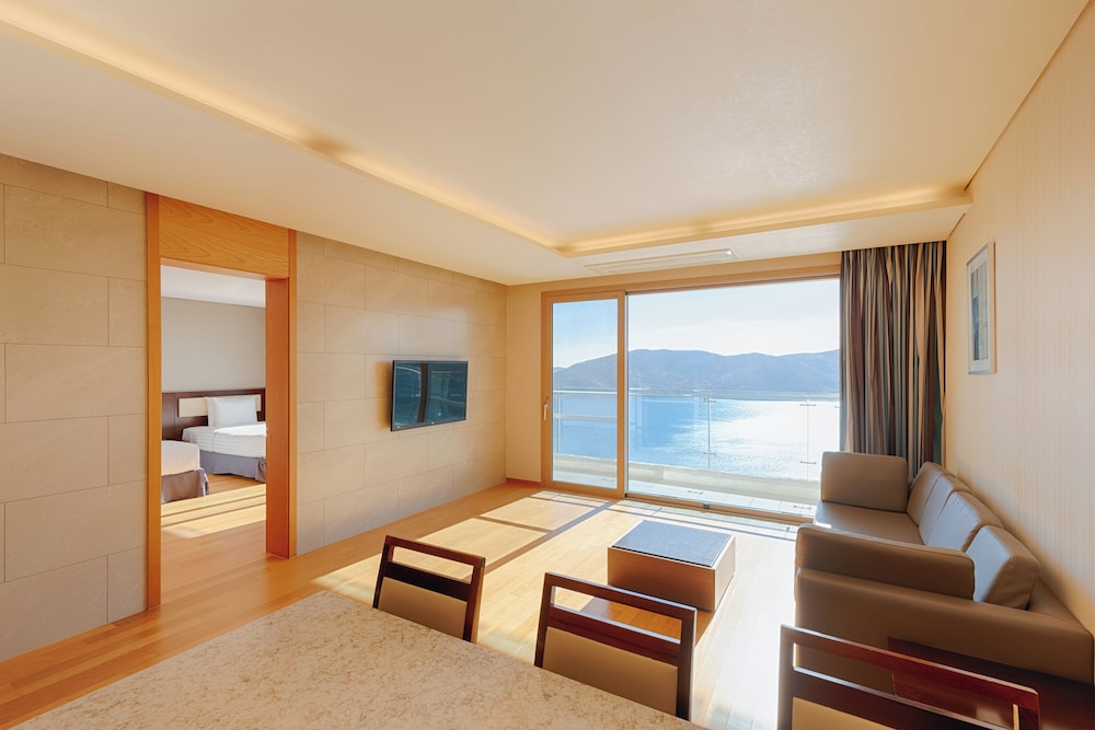 Sono Calm Geoje 25/49