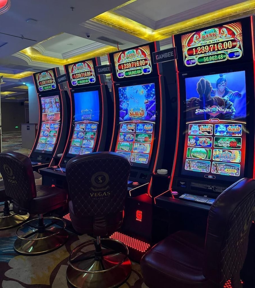 ST Vegas Hotel 35/40