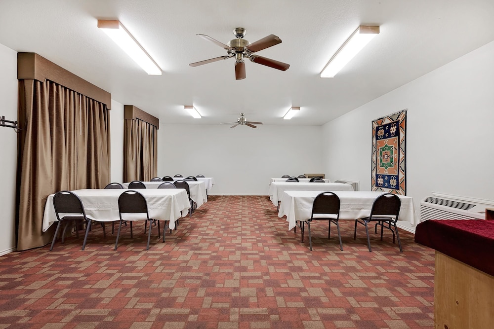 Days Inn by Wyndham San Angelo 23/26